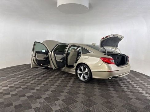 Used 2020 Honda Accord Touring image 20