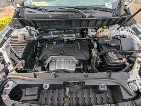 Used 2017 GMC Acadia SLE image 20