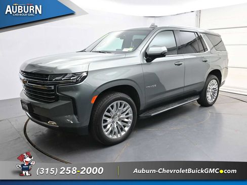 Used 2024 Chevrolet Tahoe LT w/ Luxury Package AWD/4WD image 2