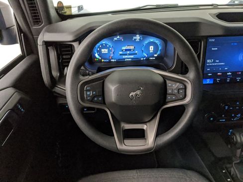 New 2025 Ford Bronco 4-Door image 16