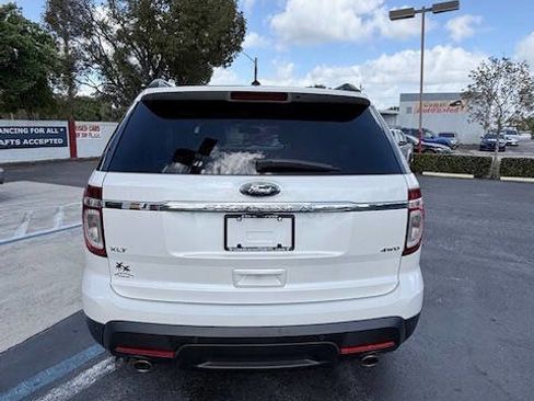 Used 2012 Ford Explorer XLT image 5