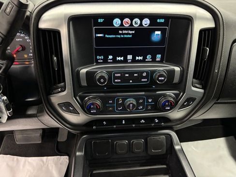 Used 2018 GMC Sierra 1500 SLT w/ SLT Premium Package image 24