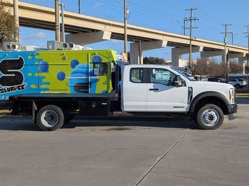 New 2023 Ford F550 4x4 SuperCab Super Duty image 3
