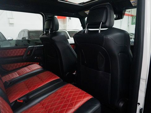 Used 2016 Mercedes-Benz G 65 AMG 4MATIC image 39