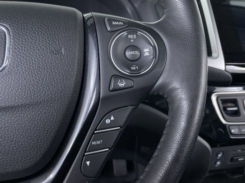 Used 2017 Honda Pilot Elite image 30