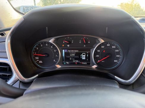 Used 2018 Chevrolet Equinox Premier AWD/4WD image 14