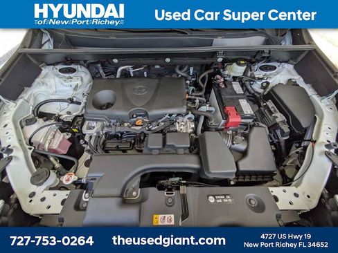 Used 2023 Toyota RAV4 XLE Premium AWD/4WD image 14