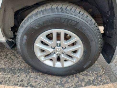 Used 2014 Nissan Xterra S AWD/4WD image 26