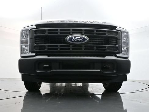 Used 2026 Ford F250 XL w/ XL Driver Assist Package RWD image 27