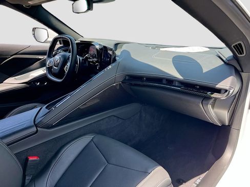 Used 2023 Chevrolet Corvette Stingray Coupe w/ Z51 Performance Package image 24