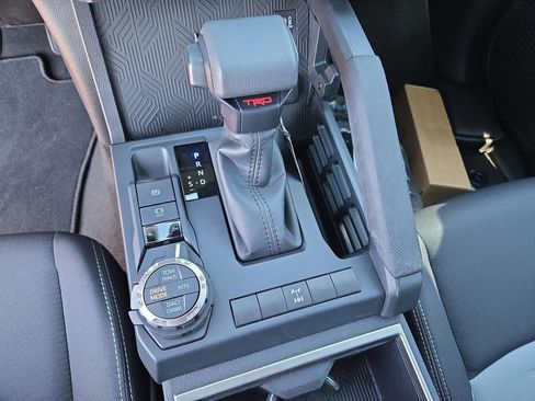 New 2026 Toyota Tacoma TRD Off-Road AWD/4WD image 10