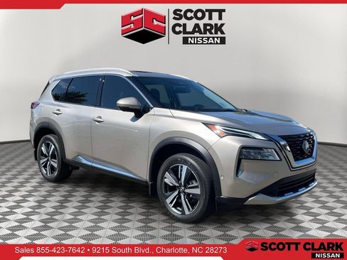 Used 2023 Nissan Rogue Platinum w/ Platinum Premium Package AWD/4WD image 1