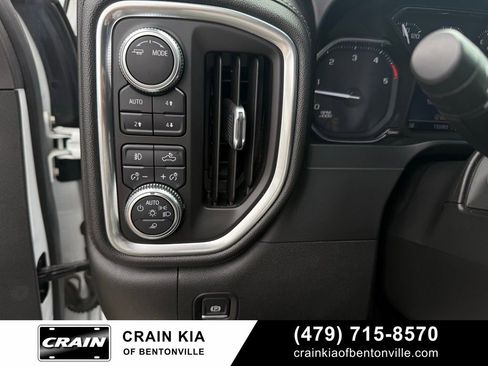 Used 2020 GMC Sierra 3500 SLT w/ SLT Convenience Package AWD/4WD image 13