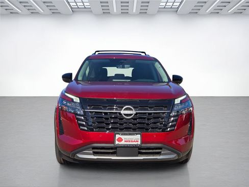 New 2026 Nissan Pathfinder SL w/ SL Premium Package (P04) AWD/4WD image 2