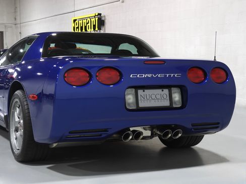 Used 2003 Chevrolet Corvette Z06 w/ Memory Package, 3 Drivers RWD image 26