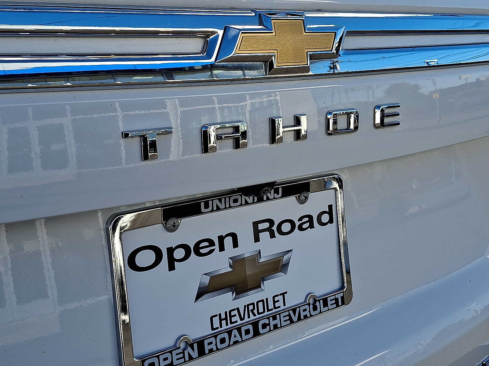 Used 2024 Chevrolet Tahoe Premier AWD/4WD image 29