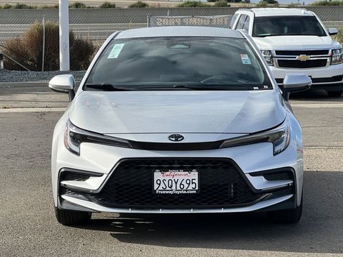 Certified 2025 Toyota Corolla SE image 11