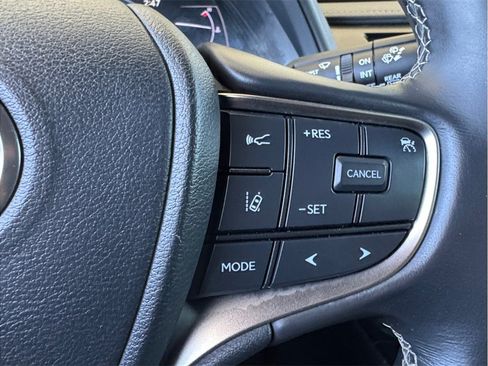Used 2021 Lexus UX 250h w/ Accessory Package (Z2) AWD/4WD image 14