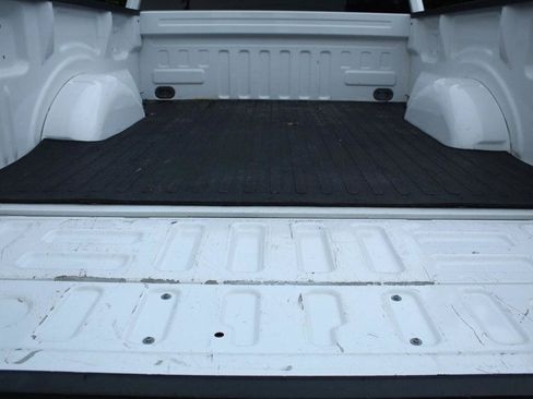 Used 2018 Ford F150 XL w/ Equipment Group 101A Mid RWD image 11