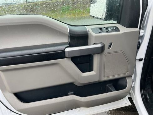 Used 2020 Ford F150 XLT image 31