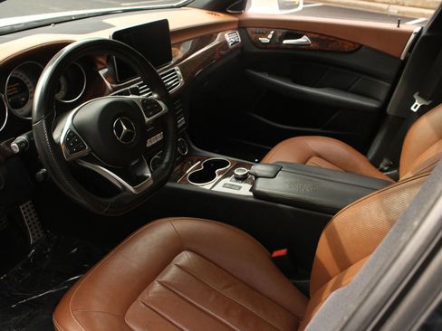 Used 2015 Mercedes-Benz CLS 400 image 13