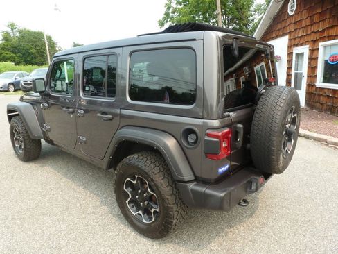 Used 2021 Jeep Wrangler Unlimited Sport w/ Sun And Sound Package AWD/4WD image 11