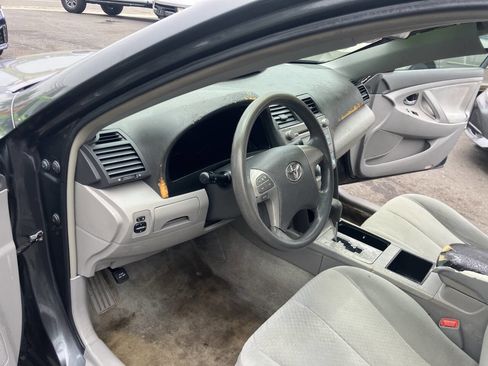 Used 2007 Toyota Camry LE FWD image 22