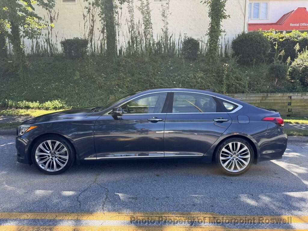 Used 2017 Genesis G80 5.0 Ultimate RWD image 3