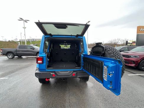 Used 2022 Jeep Wrangler Unlimited Rubicon w/ Dual Top Group image 19