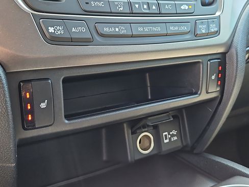 Used 2020 Honda Pilot EX-L image 18