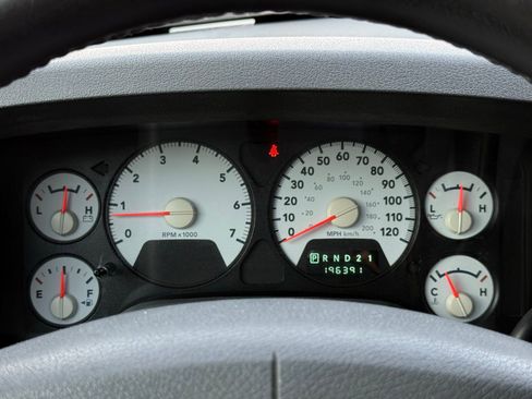 Used 2008 Dodge Ram 1500 Truck SLT AWD/4WD image 36