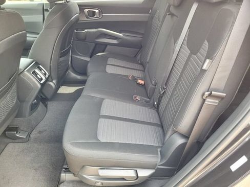 New 2026 Kia Sorento LX FWD image 10