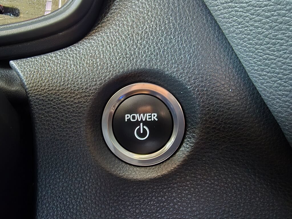 Used 2025 Toyota Corolla SE w/ SE Premium Package FWD image 30