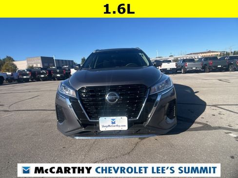 Used 2021 Nissan Kicks SV image 4