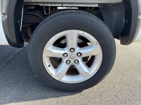 Used 2007 Dodge Ram 1500 Truck SLT w/ Quad Cab Big Horn Value Group image 26