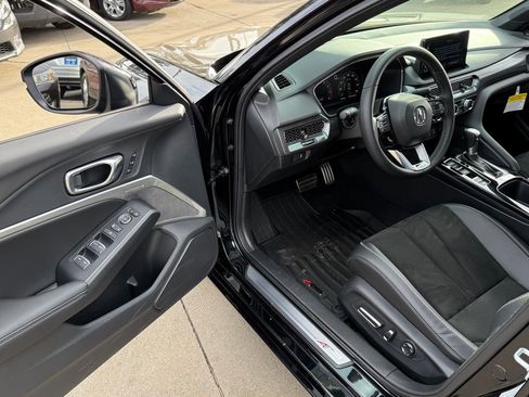 Certified 2025 Acura Integra A-Spec image 12