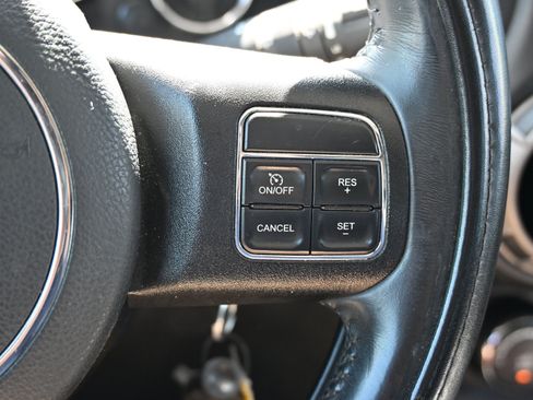 Used 2018 Jeep Wrangler Unlimited Sport S AWD/4WD image 27