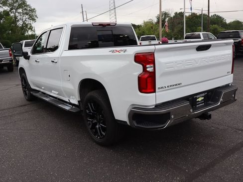 New 2026 Chevrolet Silverado 1500 LTZ w/ LTZ Premium Package AWD/4WD image 3