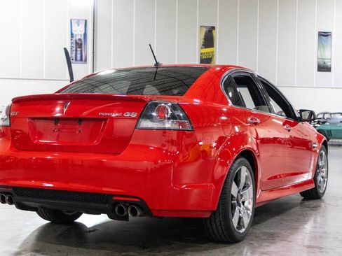 Used 2009 Pontiac G8 GT w/ Premium Package RWD image 7