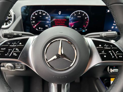 New 2026 Mercedes-Benz GLA 250 image 22