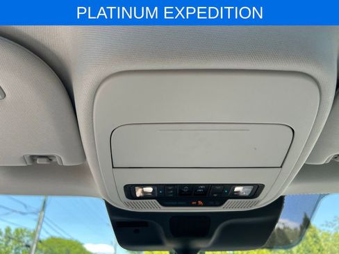 Certified 2025 Ford Expedition Platinum w/ Driver's Package AWD/4WD image 27