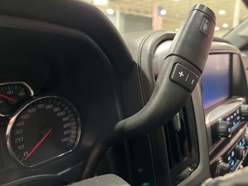 Used 2017 GMC Sierra 1500 SLT AWD/4WD image 29