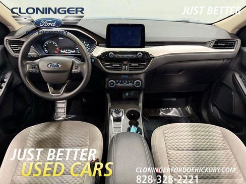 Used 2020 Ford Escape SE image 33