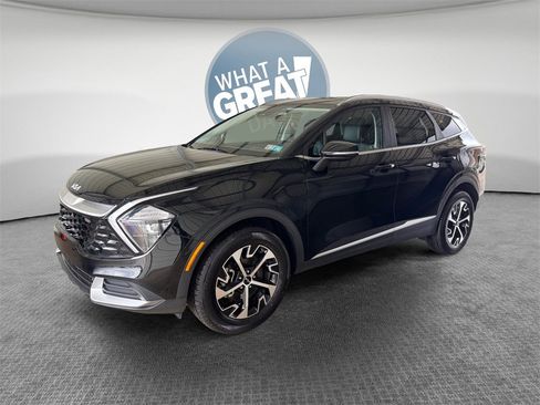 Certified 2023 Kia Sportage EX image 8