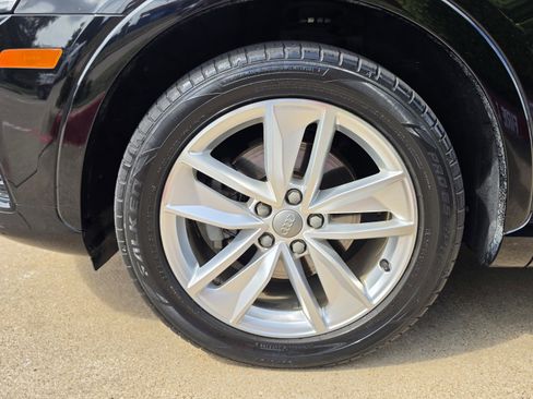 Used 2018 Audi Q3 2.0T Premium w/ Convenience Package image 14