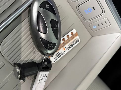 Used 2025 Hyundai Santa Fe Calligraphy w/ Tow & Go Package AWD/4WD image 23