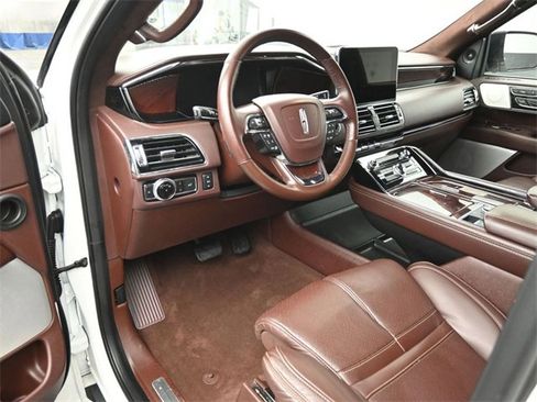 Certified 2021 Lincoln Navigator Black Label w/ Special Edition Package image 9