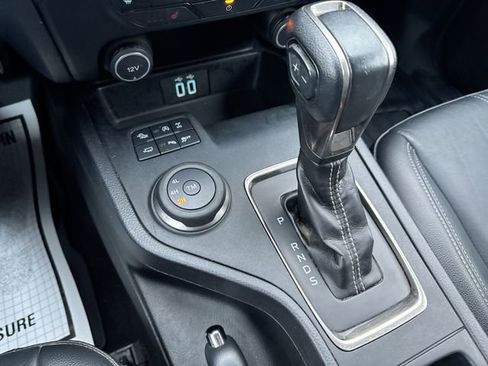 Used 2019 Ford Ranger Lariat w/ Equipment Group 501A Mid image 20