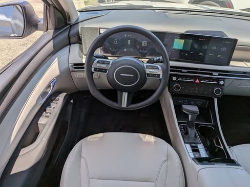 New 2026 Hyundai Tucson SEL FWD image 12