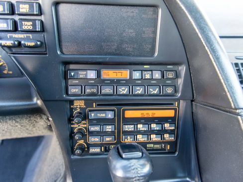 Used 1993 Chevrolet Corvette Coupe image 22